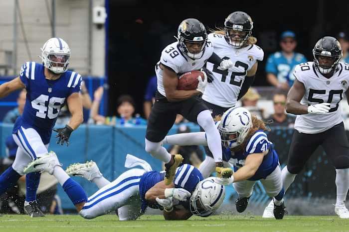 Jacksonville Jaguars wide receiver Jamal Agnew (39) rushes for yards during the second quarter of a regular season game Sunday, Sept. 18, 2022 at TIAA Bank Field in Jacksonville. [Corey Perrine/Florida Times-Union] Fooball American Football Gridiron Football Nfl Colts Indianapolis Jacksonville Jaguars Regular Season Home Opener 2022